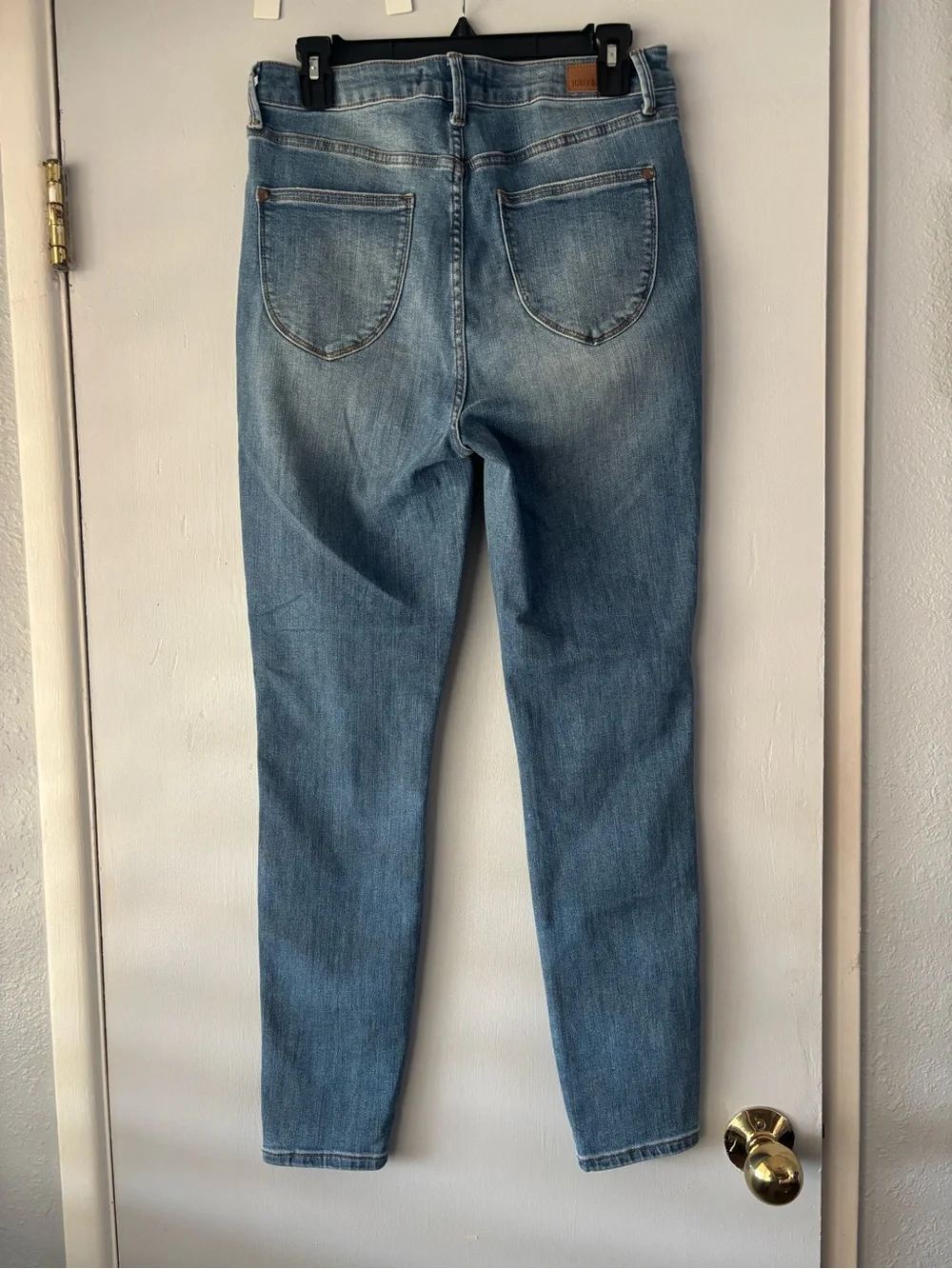 Judy Blue slim fit